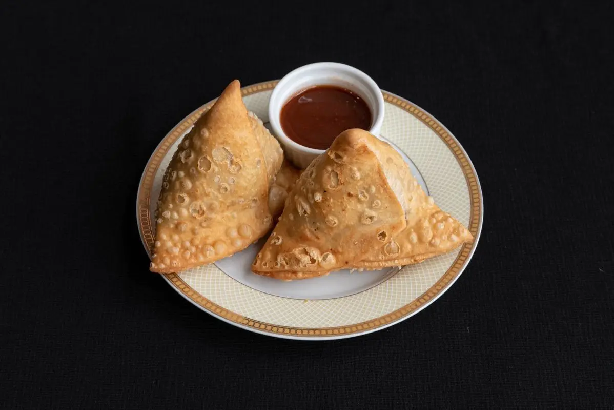 Swagat vegetable samosa Winnipeg crispy Indian appetizer